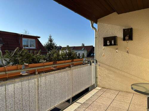 Balkon - Etagenwohnung mit 66,30 m&sup2; in Groitzsch zum Kaufen