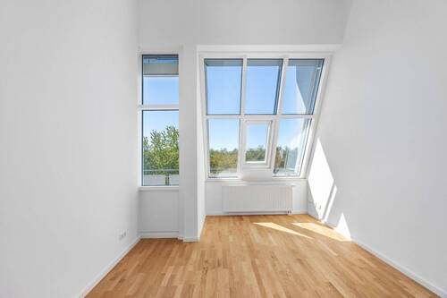 Schlaf-/Arbeitszimmer - 