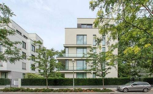 Hausansicht - 2 Zimmer Etagenwohnung zur Miete in Berlin