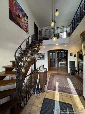 Eingangsbereich - Einfamilienhaus mit 243,00 m² in Bad Herrenalb zum Kaufen