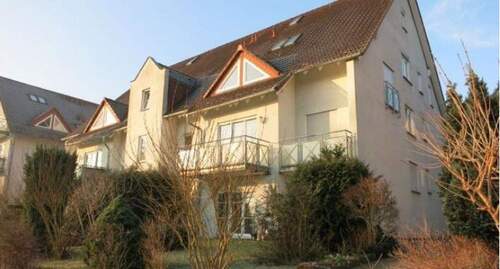 Außenansicht - Idyllisch wohnen: Moderne 2-Zimmer-Wohnung mit Balkon