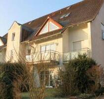 Idyllisch wohnen: Moderne 2-Zimmer-Wohnung mit Balkon - Bad Klosterlausnitz (Weißenborn)