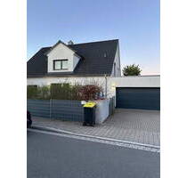 Einfamilienhaus zum Verkauf - 1.185.000,00&nbsp;EUR Kaufpreis, ca.&nbsp; 176,00&nbsp;m&sup2;&nbsp;Wohnfl&auml;che in Neunkirchen am Brand (PLZ: 91077)