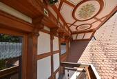 Balkon-Holzverzierungen - 