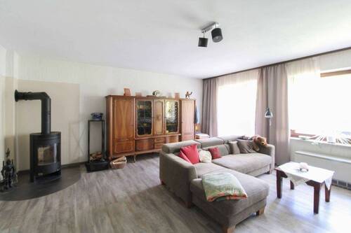 Wohnzimmer - 5 Zimmer Doppelhaushälfte in Holzminden