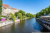 Umgebung, Landwehrkanal am Paul-Lincke-Ufer - 