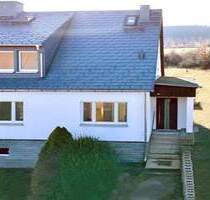 Traumlage! Hochwertig sanierte Doppelhaus- hälfte mit 6 Zimmern und großem Grundstück in Bannewitz Traumlage! Hochwertig sanierte Doppelhaus- hälfte mit 6 Zimmern und großem Grundstück in Bannewitz