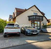 2-Zimmer-Dachgeschosswohnung mit Balkon & Tageslichtbad - Kreuzwertheim