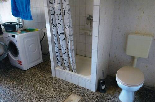 KG-Waschküche mit WC und Dusche - 