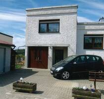 Schönes EFH mit Garage und Garten - Themar