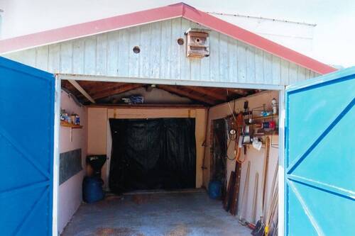Garage - 