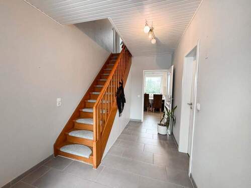 Eingangsbereich - Doppelhaushälfte mit 72,00 m&sup2; in Neumünster zum Kaufen