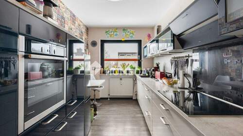 Küche 1 - 2 Zimmer Etagenwohnung zum Kaufen in Taunusstein-Hahn