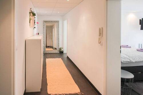 Flur-Wohnung UG - 