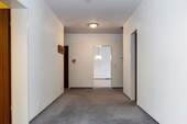 Eingangsbereich-Flur - 3 Zimmer Etagenwohnung zum Kaufen in Geestland