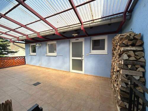 Hinterhaus - Wohnung 02 - Loggia - 