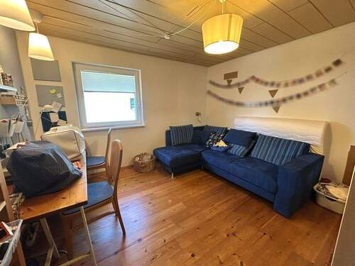 Vorderhaus - Schlafzimmer im Obergeschoss - 