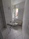Badezimmer - Etagenwohnung mit 47,80 m² in Plauen zur Miete