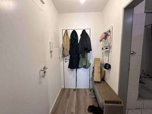 Flur - 1 Zimmer Etagenwohnung in Lüneburg