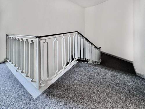 Zugang zur Gewerbeeinheit 1 - 