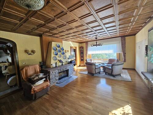 EG: Wohnzimmer - 