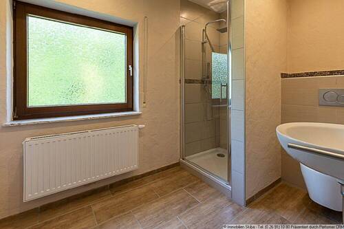Badezimmer Erdgeschoss - 