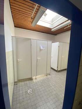 WC - 