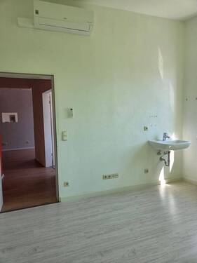 Raum - 