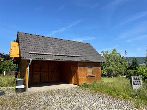 Carport - 5 Zimmer Einfamilienhaus in Reinstädt