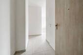 Flur - 2 Zimmer Etagenwohnung zur Miete in Dortmund
