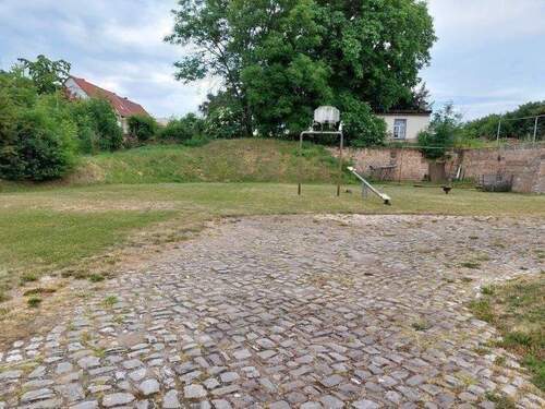 Grundstück, vorderer Teil (3) - 