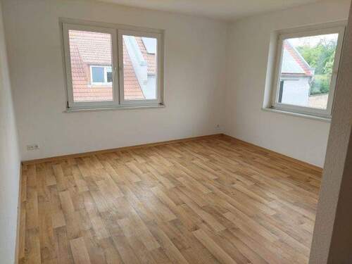 Innenfoto OG-Wohnung EFH/ZFH (4) - 