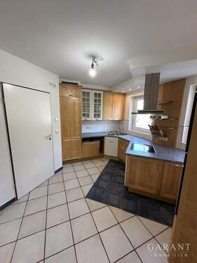 Küche mit Speisekammer - 