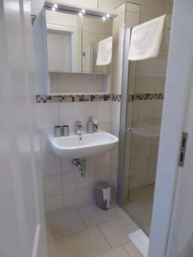 DUSCHBAD, WC - EG - 