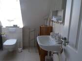 gr. Duschbad/WC/Waschm./Trock. - 