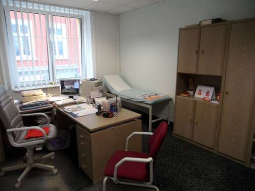 Arztzimmer Einrichtungsbeispiel - 