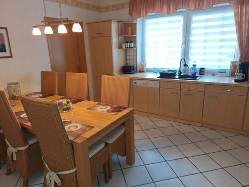 Essen - 6 Zimmer Einfamilienhaus in Drentwede