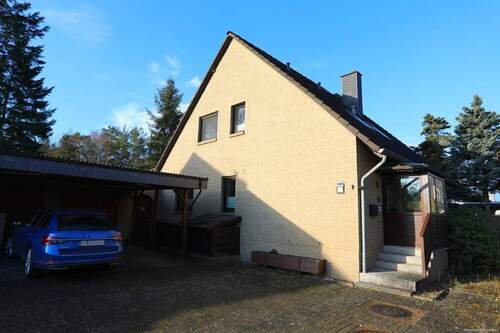 Außenansicht - 5 Zimmer Einfamilienhaus zum Kaufen in Gifhorn