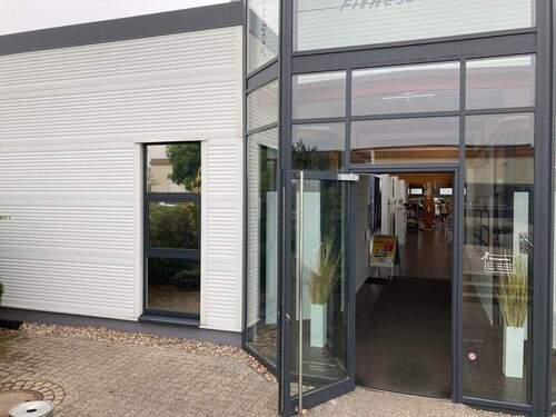 Eingang - 2 Zimmer Büro zur Miete in Adendorf