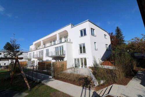 Bild 1 - Charmantes, helles Reihenhaus in Herrsching am Ammersee