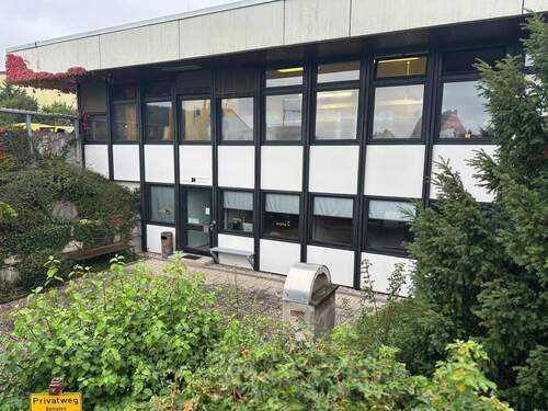 Außenansicht - GewerbeobjektBürogebäude in Nabburg