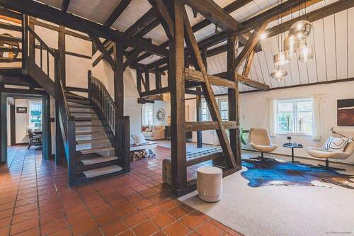 Blick in den Wohnbereich - 