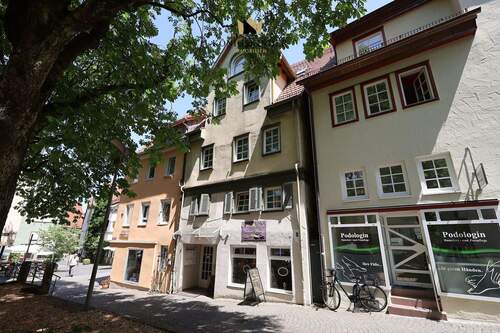 Bild 2 - 8 Zimmer Mehrfamilienhaus, Wohnhaus zum Kaufen in Schorndorf