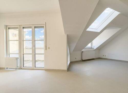 Wohn-und Essbereich Ansicht 1 - 2 Zimmer Etagenwohnung in Kronberg im Taunus