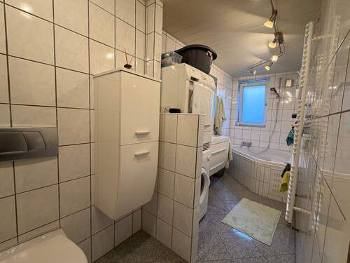 6-Badezimmer.jpeg - 