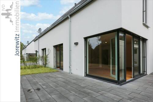 004 - Terrasse - Ansicht 1 - Doppelhaushälfte mit 158,00 m&sup2; in Bielefeld zum Kaufen