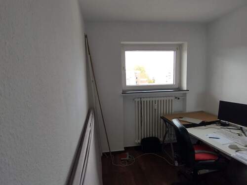 Büro_aktuell.jpg - 