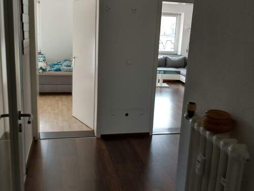 Flur aktuell.jpg - Etagenwohnung mit 76,70 m² in Braunschweig zur Miete
