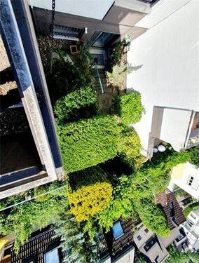 Gartengeschoss zum Garten - 6 Zimmer Reihenmittelhaus in Schlangenbad