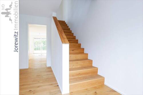 018 - Eingangsbereich - 